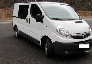 Opel Vivaro 125.000 km 8.800 &euro; Frankeneck 67468