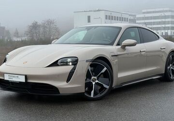 Porsche Taycan 12.783 km 79.690 &euro; Kaiserslautern 67657