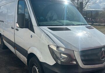 Mercedes-Benz Sprinter 699.999 km 8.999 &euro; Kaiserslautern 67655
