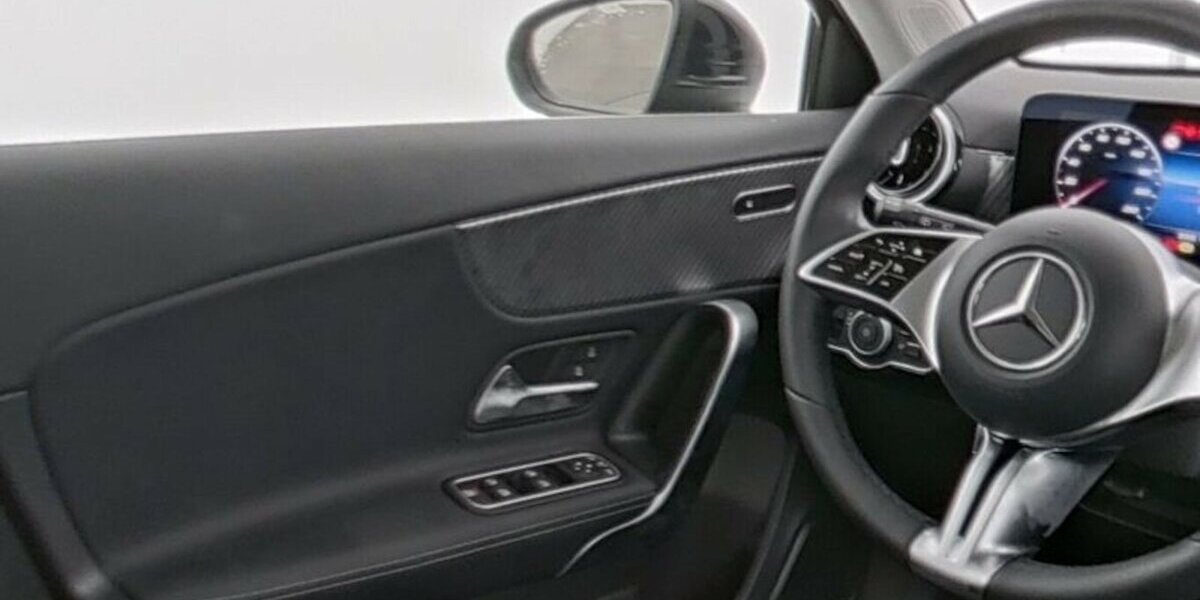 Mercedes-Benz A 180 d Progressive Line Advanced*R.-Kamera*LED* 13.715 km 28.800 &euro; Kaiserslautern 67657