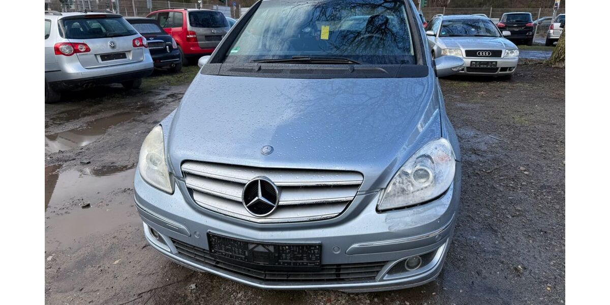 Mercedes-Benz B 200 262.541 km 2.490 &euro; Kaiserslautern 67663