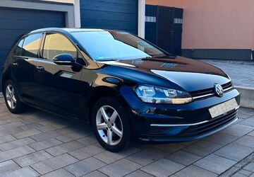 VW Golf 104.000 km 12.499 &euro; Eisenberg 67304
