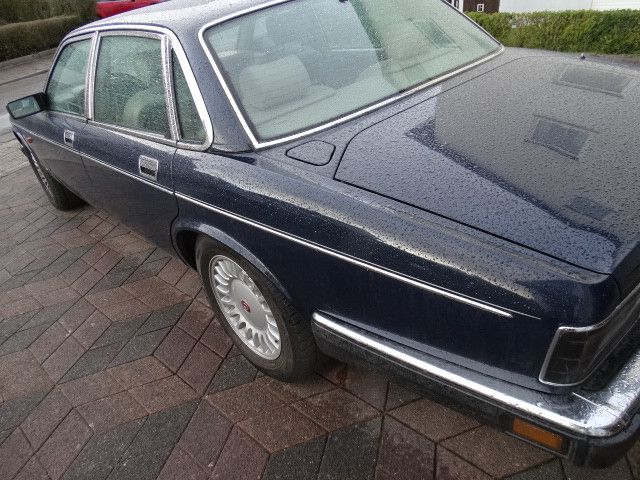 Jaguar XJ40 178.210 km 12.700 &euro; Kaiserslautern 67663