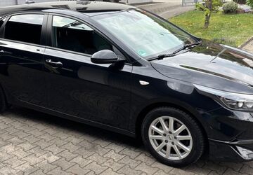 Kia ceed / Ceed 93.000 km 13.500 &euro; Schwedelbach 67685