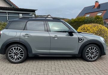 Mini Countryman S (Cooper) 66.000 km 18.900 &euro; Altenglan 66885