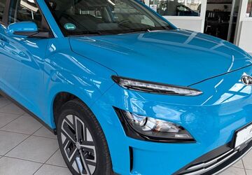 Hyundai KONA Elektro 31.000 km 16.775 &euro; Ramstein-Miesenbach 66877