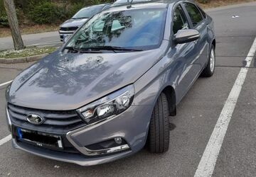 Lada Vesta 25.000 km 9.300 &euro; Kaiserslautern 67657