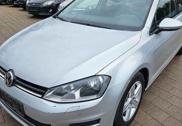 VW Golf 97.366 km 7.950 &euro; Lachen-Speyerdorf 67435