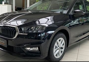 Skoda Fabia 2.999 km 17.980 &euro; Kaiserslautern 67657