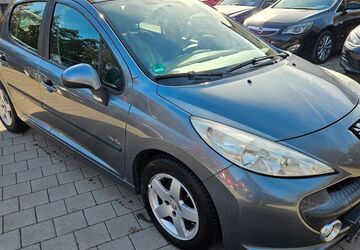 Peugeot 207 225.326 km 1.150 &euro; Lachen-Speyerdorf 67435