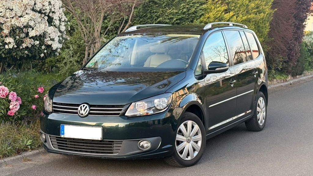 VW Touran 197.500 km 9.900 &euro; Wachenheim a. d. Weinstraße 67157