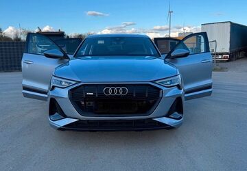 Audi Q8 e-tron 95.500 km 36.000 &euro; Kaiserslautern 67657