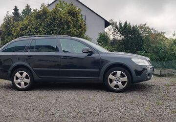 Skoda Octavia 243.000 km 8.100 &euro; Kaiserslautern 67661