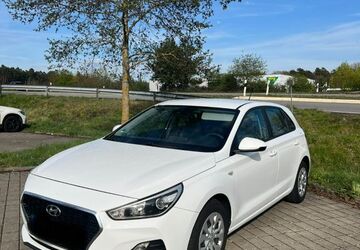 Hyundai i30 87.000 km 11.000 &euro; Kaiserslautern 67659