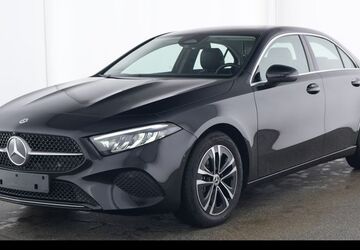 Mercedes-Benz A 180 4.241 km 31.878 &euro; Kaiserslautern 67663