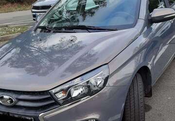 Lada Vesta 25.000 km 9.300 &euro; Kaiserslautern, Stadt 67657