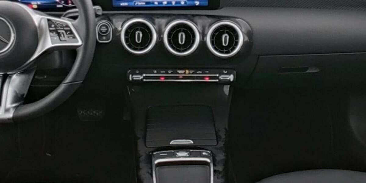 Mercedes-Benz A 180 d Progressive Line Advanced*R.-Kamera*LED* 13.715 km 28.800 &euro; Kaiserslautern 67657