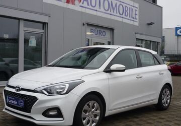 Hyundai i20 67.835 km 10.990 &euro; Kaiserslautern 67657