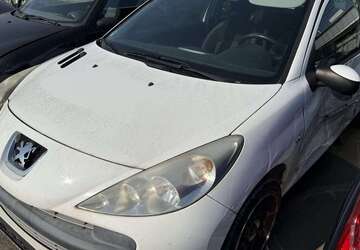 Peugeot 206 165.000 km 600 &euro; Neustadt 67433