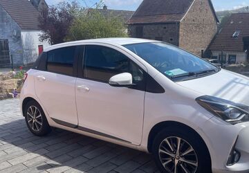 Toyota Yaris 80.000 km 9.999 &euro; Kusel 66869