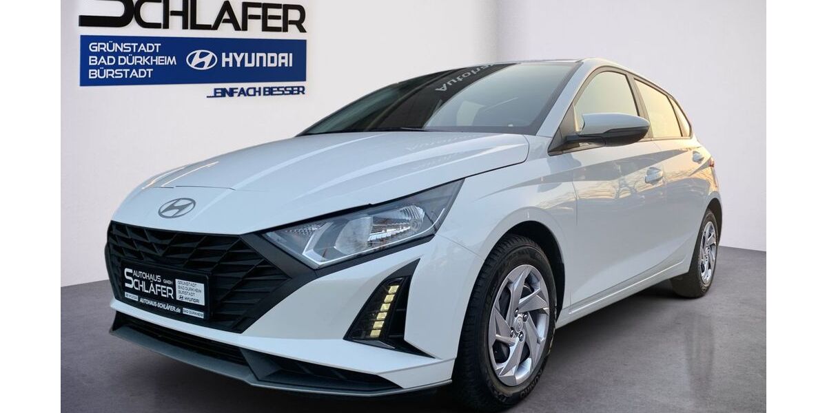 Hyundai i20 21.635 km 15.980 &euro; Bad Dürkheim 67098