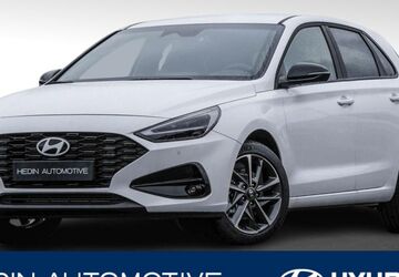 Hyundai i30 14.177 km 19.320 &euro; Kaiserslautern 67655