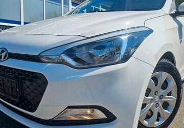 Hyundai i20 152.000 km 5.500 &euro; Kaiserslautern 67663