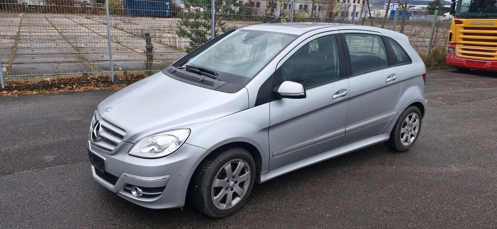 Mercedes-Benz B 200 280.000 km 2.700 &euro; Neustadt an der Weinstrasse 67433