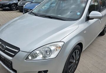 Kia ceed / Ceed 165.325 km 2.950 &euro; Lachen-Speyerdorf 67435