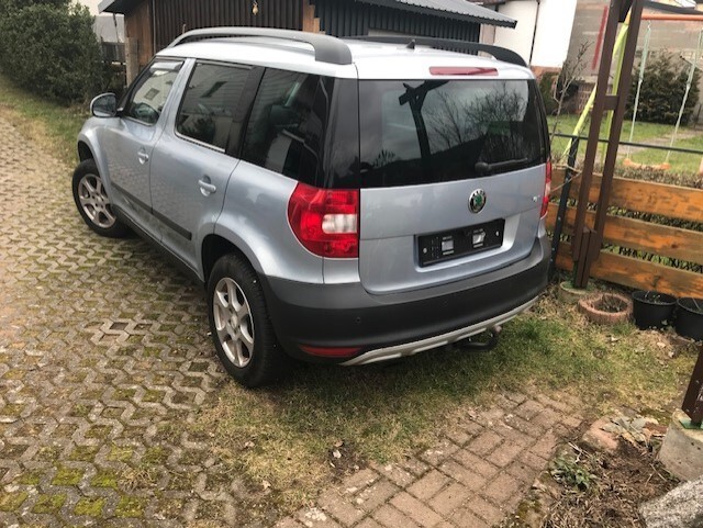 Skoda Yeti 1,2 TSI 144.000 km 6.400 &euro; Krickenbach 67706