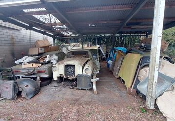 Mercedes-Benz 220 99.999 km 3.500 &euro; Eisenberg 67304