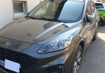 Ford Kuga 36.000 km 28.900 &euro; Neustadt 67435
