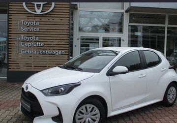 Toyota Yaris 1.500 km 23.990 &euro; Kaiserslautern 67661